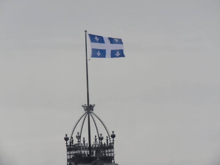 québec drapeau 005