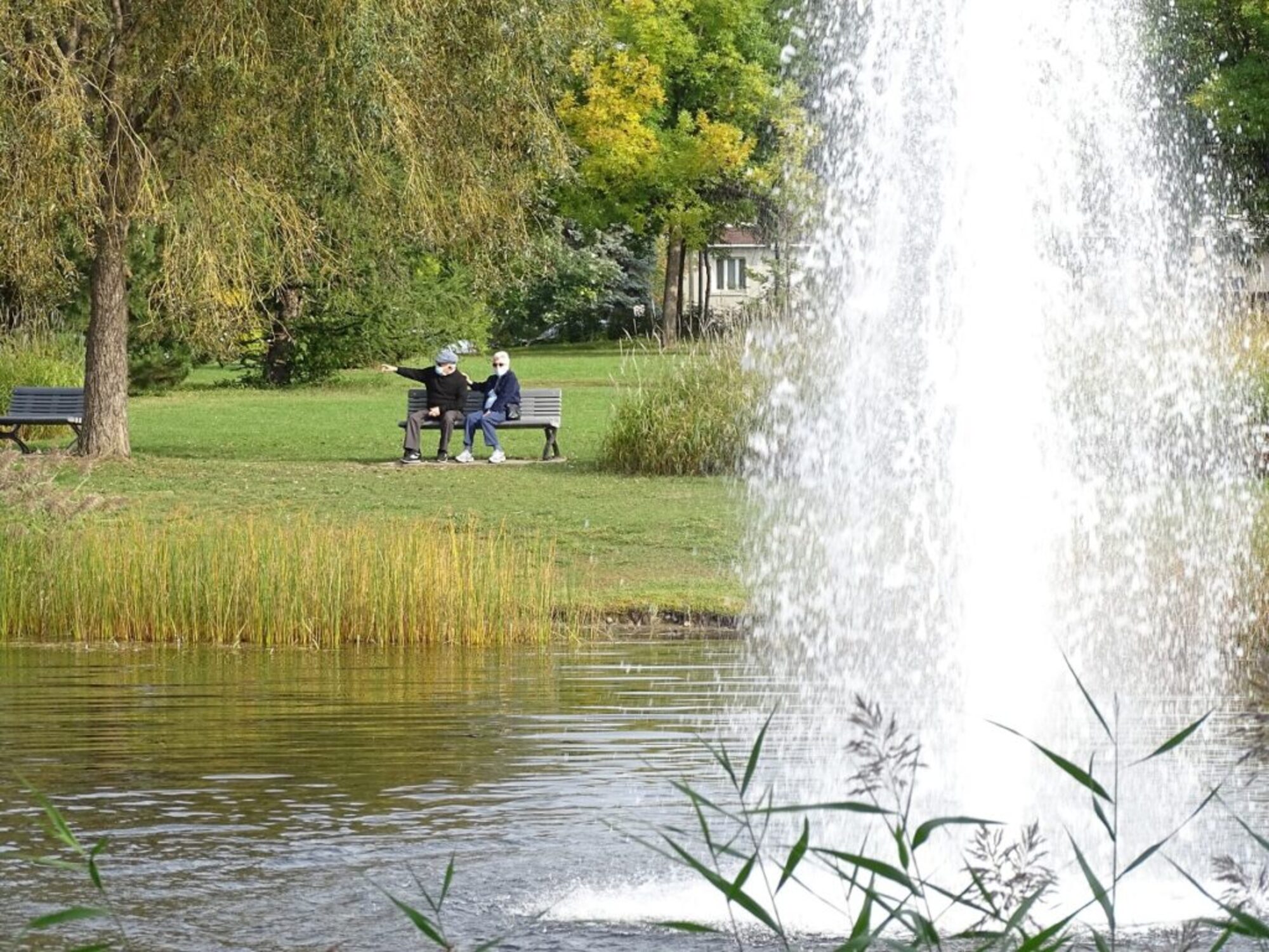 Parc Ahuntsic fontaine jeux d'eau automne PR (3)