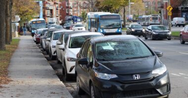 Les autobus ne seront plus soumis aux aléas de la circulation sur le boulevard Henri-Bourassa, selon l'idée de Projet Montréal (Photo : Éloi Fournier - JDV)