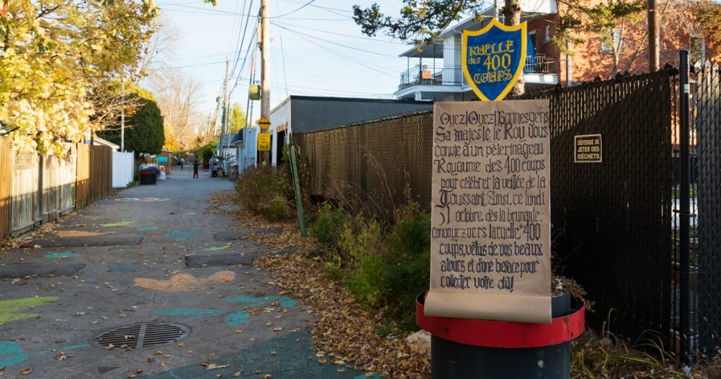 Les décorations en préparation à l'Halloween sur la ruelle, coin Péloquin et Sauriol. (Photo: François Robert-Durand, JDV)(Photo: François Robert-Durand, JDV)