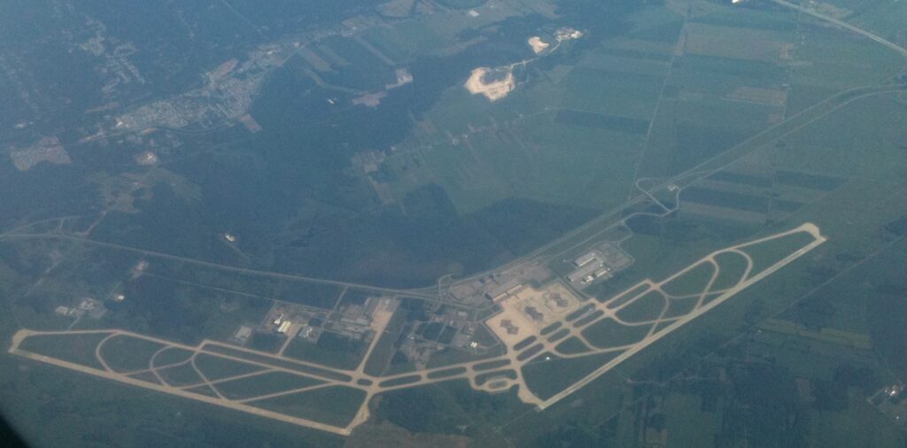 bruit des avions aéroport de Mirabel