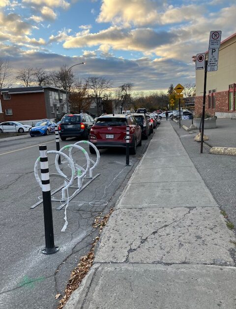 Stationnement «handicapés»