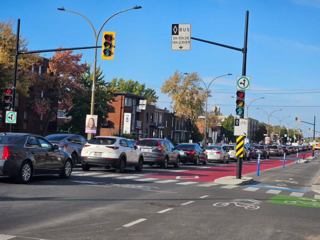 Heure de pointe Henri-Bourassa pollution.