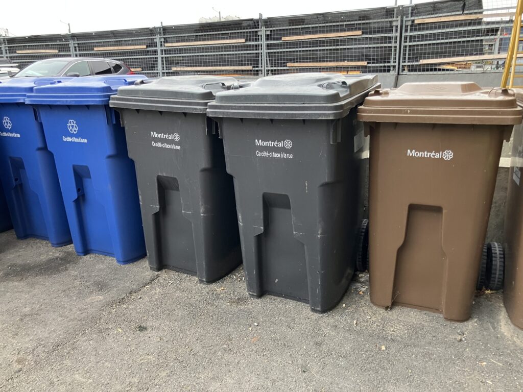 Bacs ordures ménagères