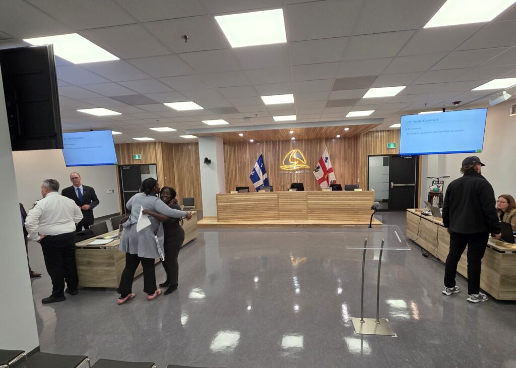 Nouveau décor salle du conseil Ahuntsic-Cartierville
