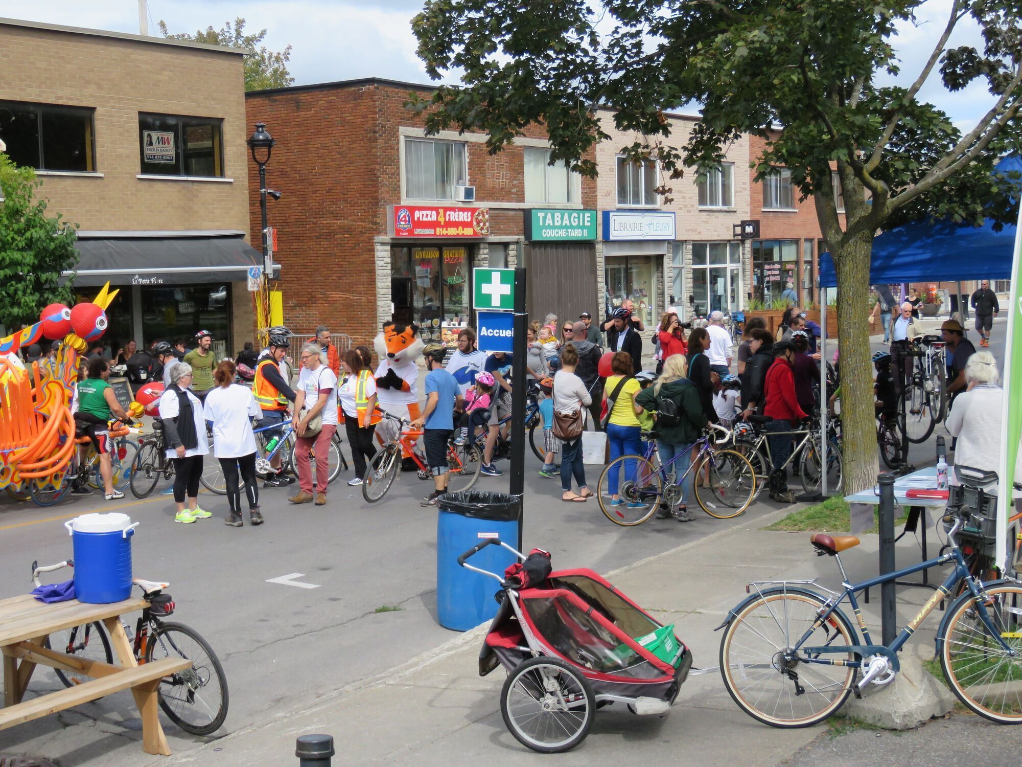 Cyclovia 2019 sur la Promenade Fleury (Photo : jdv - Philippe Rachiele) Ahuntsic Cartierville Montréal